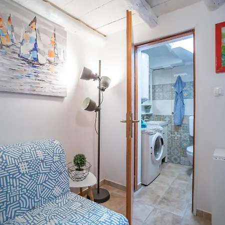 House Nova * Stara Baska