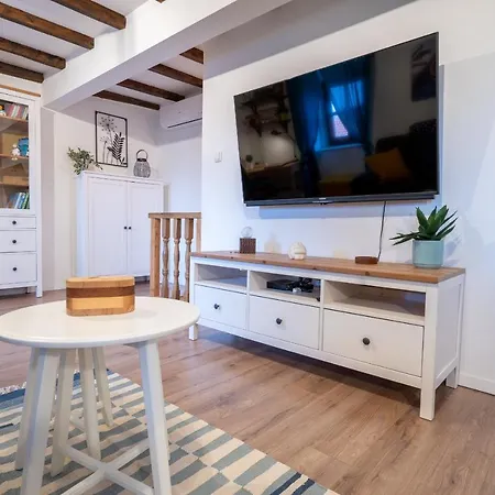 Nyaraló House Nova Stara Baška