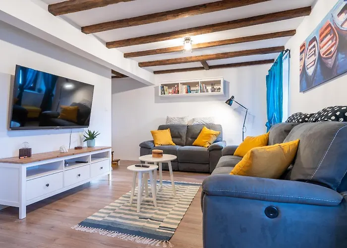 House Nova *